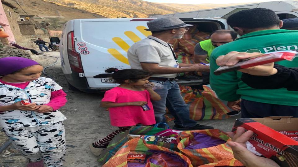 fastaki kardeşlerimiz için hazırlanan gıda kolilerimizi dağıtıma çıktık