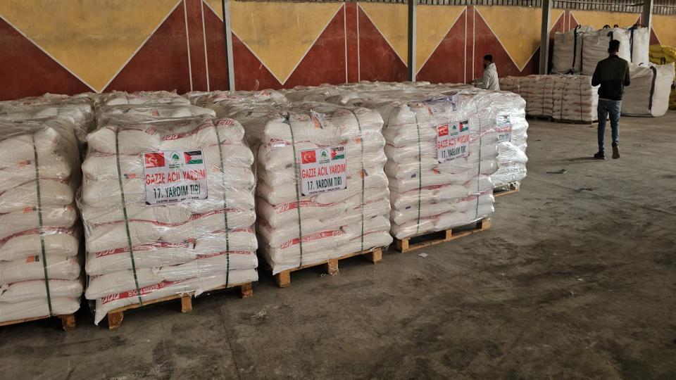 17. Yardım Tırımız Gazze’ye Ulaşmak Üzere Yola Çıktı.