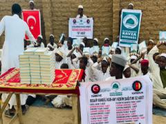 “Kur’an-ı Kerim Hediyesiyle Afrika’da Gönüllere Rahmet Taşıyoruz..