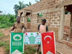 Afrika Benindeki Kılıçarslan & Düzenli Cami İnşa Çalışmaları Tüm Hızıyla Devam Ediyor.