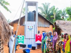 Afrika'da Benin'de Mart 2026 da açtığımız Depolu, Çok Çeşmeli Su Kuyumuz Allah’ın izniyle faaliyete geçmiştir.