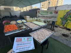 RAMAZAN BOYUNCA ONBİNLERCE GAZZELİ KARDEŞLERİMİZE İFTAR VERMEYE DEVAM EDECEĞİZ .