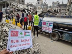 GAZZELİ KARDEŞLERİMİZİN YANINDAYIZ.