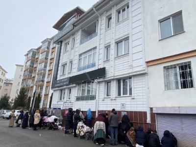 RAMAZAN’DA İHTİYAÇ SAHİPLERİ İÇİN BİR SOFRA DA SİZ KURUN