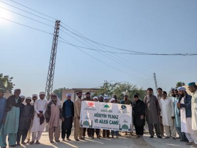 Pakistan\'da Yapımına Başlanan Hüseyin Yılmaz ve Ailesi Camii İnşa Çalışmaları Tüm Hızıyla Devam Ediyor.