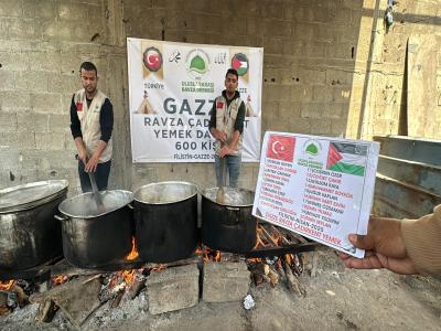GAZZELİ KARDEŞLERİMİZİN YANINDAYIZ.